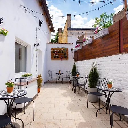 Mácha Bed & Breakfast