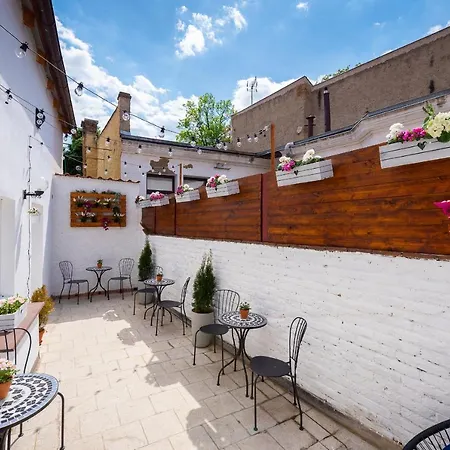 Mácha Bed & Breakfast